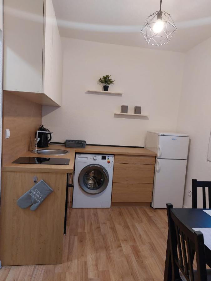 Utulny Apartman V Centre Bb Banska Bystrica Exterior photo